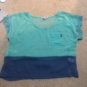 Color Block Cropped Blouse